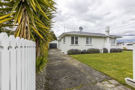 Photo of property in 75 Kettle Avenue, Awapuni, Palmerston North, 4412