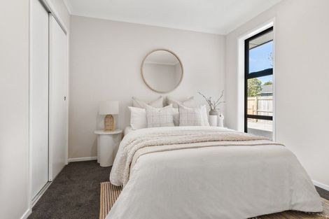 Photo of property in 37 Rhodes Street, Carterton, 5713