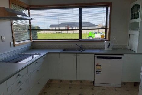 Photo of property in 3 Baladin Street, Avondale, Christchurch, 8061