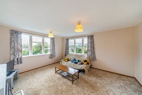 Photo of property in 125 Sievers Grove, Cannons Creek, Porirua, 5024