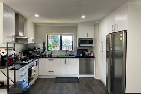 Photo of property in 5 Goyal Lane, Pakuranga, Auckland, 2010