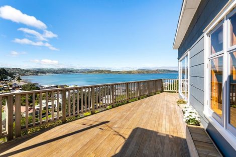 Photo of property in 6 Gordon Road, Plimmerton, Porirua, 5026