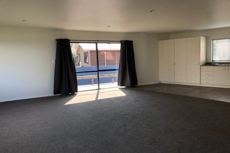 Photo of property in 3/100 Brightside Road, Stanmore Bay, Whangaparaoa, 0932