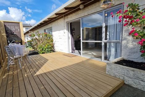 Photo of property in 2/30 Park Avenue, Papatoetoe, Auckland, 2025