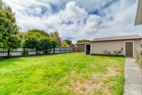 Photo of property in 1 Kaweka Place, Havelock North, 4130