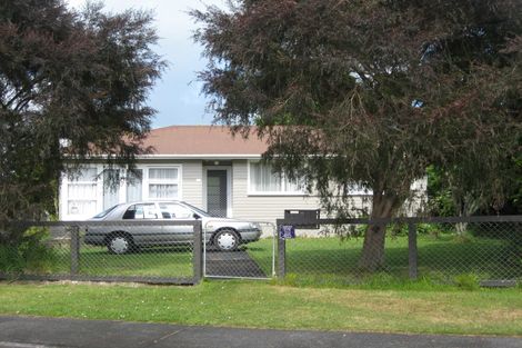 Photo of property in 11 Royal Arch Place, Rosehill, Papakura, 2113