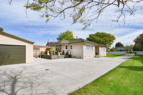 Photo of property in 102 Charlotte Crescent, Mayfair, Hastings, 4122