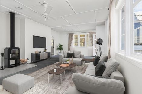 Photo of property in 42 Princes Street, Waikari, 7420