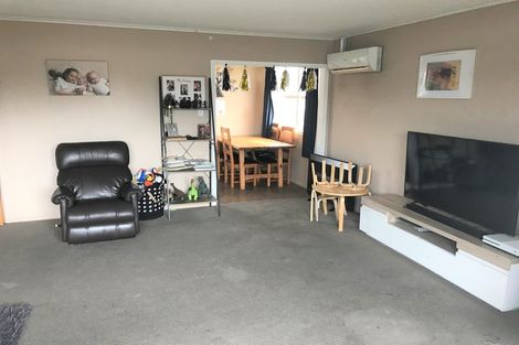 Photo of property in 91 Collins Road, Melville, Hamilton, 3206