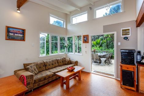 Photo of property in 1094 Kennedy Bay Road, Kennedy Bay, Coromandel, 3583