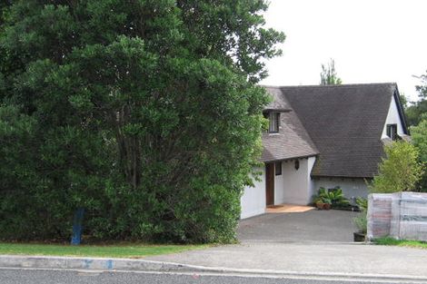 Photo of property in 47 Park Rise, Campbells Bay, Auckland, 0630
