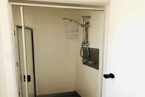 Photo of property in 28 Maugham Drive, Bucklands Beach, Auckland, 2014