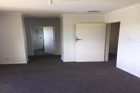 Photo of property in 25 Ellis Avenue, Mount Roskill, Auckland, 1041