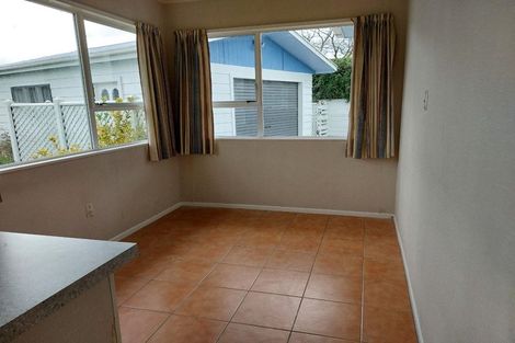 Photo of property in 4 Fairbrother Street, Carterton, 5713