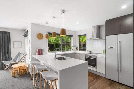 Photo of property in 33 Broadhaven Avenue, Parklands, Christchurch, 8083