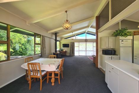 Photo of property in 30 Driving Creek Road, Coromandel, 3506