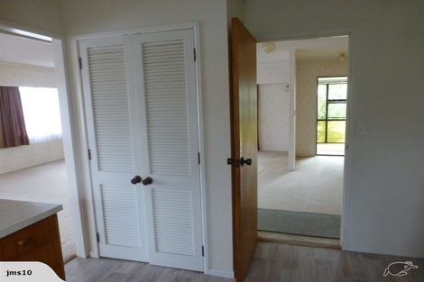 Photo of property in 2/87 Cook Street, Howick, Auckland, 2014