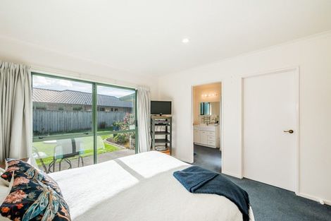 Photo of property in 71 Awatea Avenue, Paraparaumu, 5032