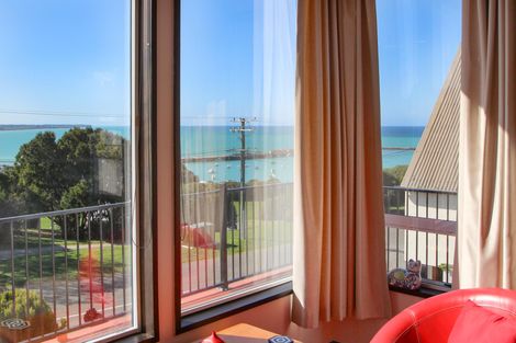 Photo of property in 61 Tyne Street, South Hill, Oamaru, 9400