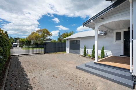 Photo of property in 706 Avenue Road West, Saint Leonards, Hastings, 4120