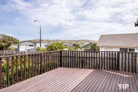 Photo of property in 74 Guadeloupe Crescent, Grenada Village, Wellington, 6037