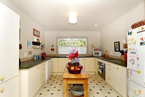 Photo of property in 178 Tasman Street, Opunake, 4616