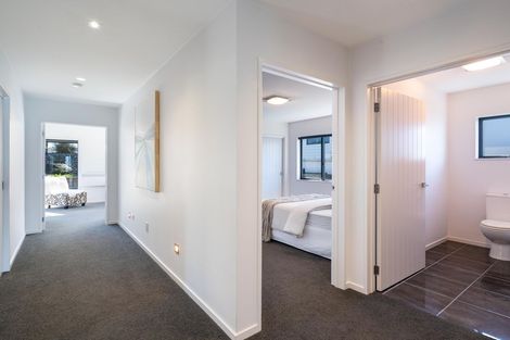 Photo of property in 32 Bedford Parade, Brighton, Dunedin, 9035