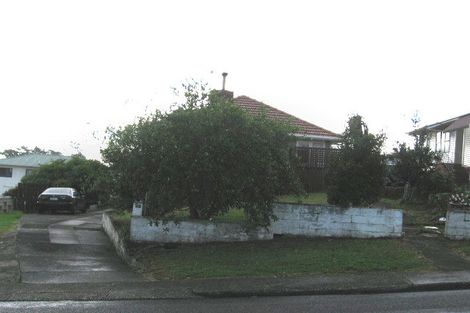 Photo of property in 59 Vodanovich Road, Te Atatu South, Auckland, 0610