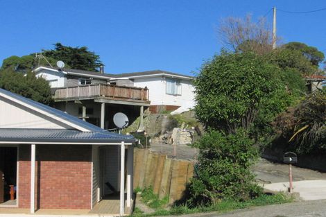 Photo of property in 5 Nohorua Street, Takapuwahia, Porirua, 5022