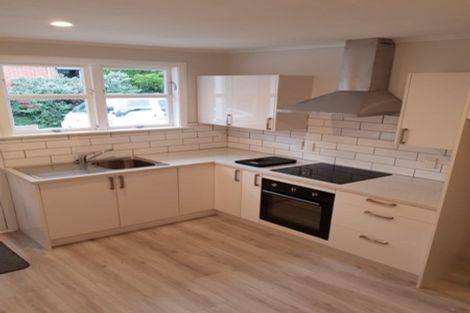 Photo of property in 2/384 Fergusson Drive, Heretaunga, Upper Hutt, 5018