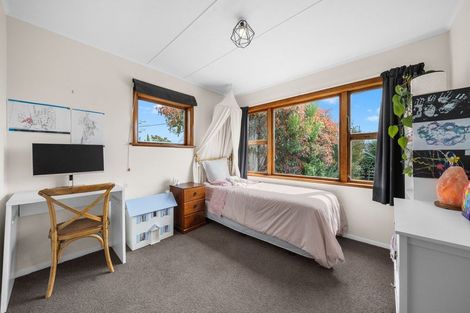 Photo of property in 73 Jellicoe Street, Martinborough, 5711