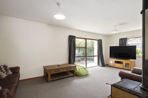 Photo of property in 2/12 Arapiki Road, Stoke, Nelson, 7011