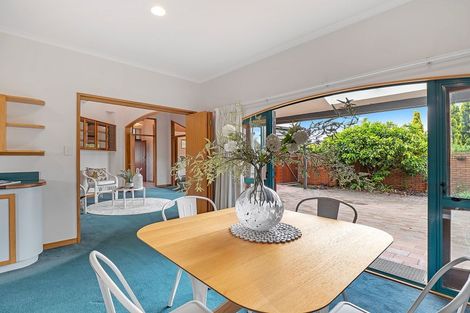 Photo of property in 3 Balcairn Place, Terrace End, Palmerston North, 4410