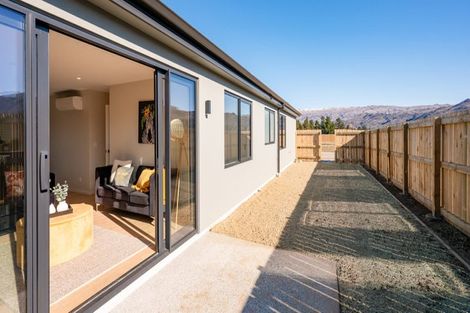 Photo of property in 9 Koreke Lane, Clyde, 9391