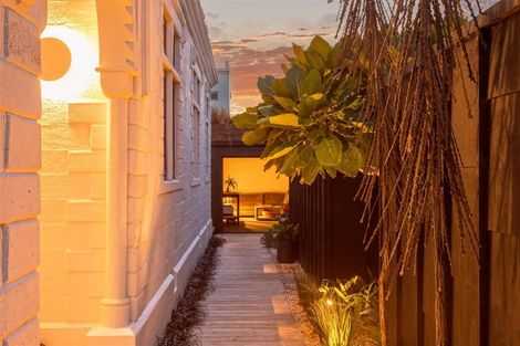 Photo of property in 8 Menzies Street, Sumner, Christchurch, 8081