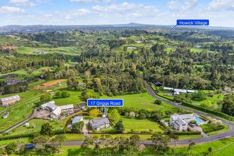 Photo of property in 17 Griggs Road, Whitford, Howick, 2571