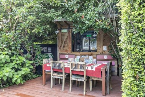 Photo of property in 477 Avonhead Road, Avonhead, Christchurch, 8042