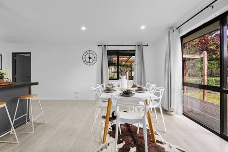 Photo of property in 109 Farnborough Drive, Grandview Heights, Hamilton, 3200