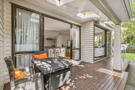 Photo of property in 15 Potatau Street, Grey Lynn, Auckland, 1021