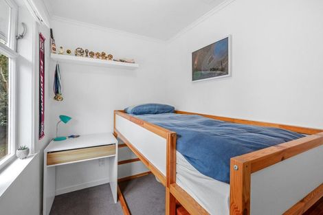 Photo of property in 86 Taikata Road, Te Atatu Peninsula, Auckland, 0610