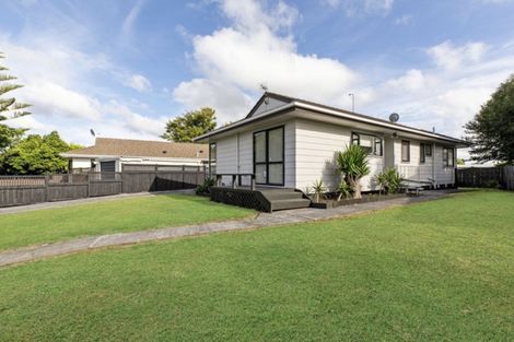 Photo of property in 71 Burundi Avenue, Clendon Park, Auckland, 2103