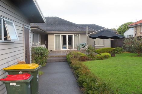 Photo of property in 17 Elliot Street, Howick, Auckland, 2014