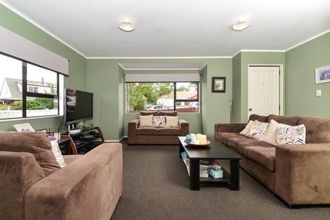 Photo of property in 44 Cromwell Drive, Fitzroy, Hamilton, 3206