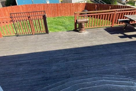 Photo of property in 29 Domanski Crescent, Owhiro Bay, Wellington, 6023