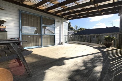 Photo of property in 21 Jacanas Place, Unsworth Heights, Auckland, 0632