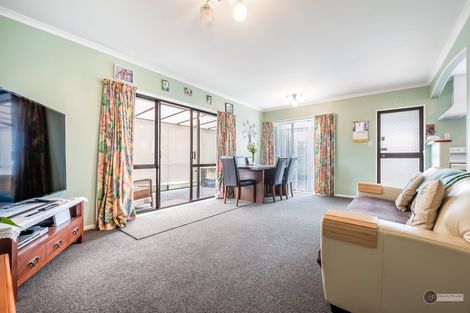 Photo of property in 2/13 Ranfurly Street, Trentham, Upper Hutt, 5018