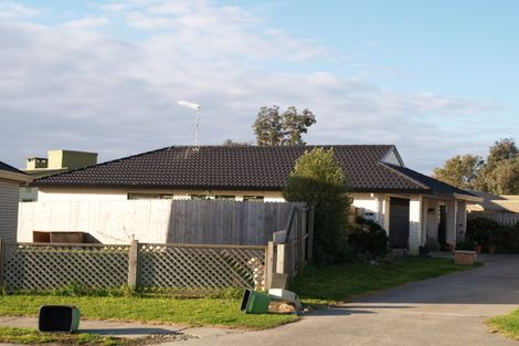 Photo of property in 8 Grangewood Close, Favona, Auckland, 2024