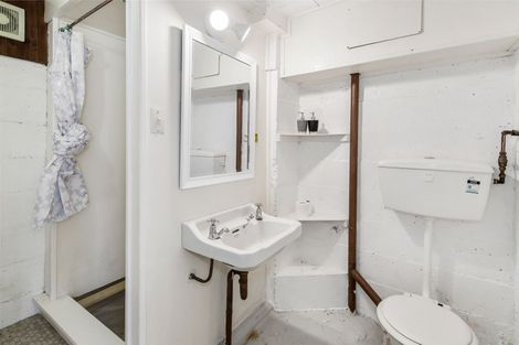 Photo of property in 100 Helston Road, Paparangi, Wellington, 6037