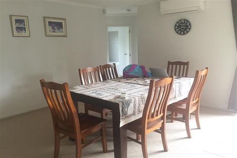 Photo of property in 6 George Deane Place, Greenhithe, Auckland, 0632