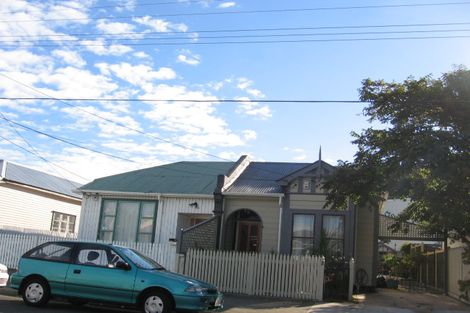 Photo of property in 19 Riddlers Crescent, Petone, Lower Hutt, 5012